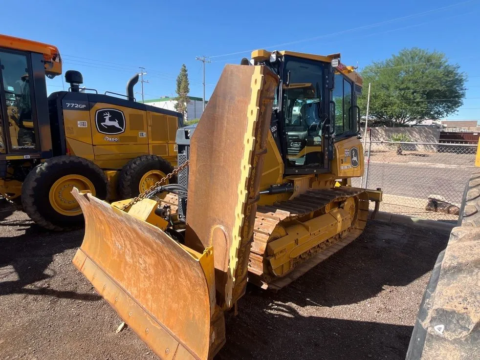 2023 John Deere 650P