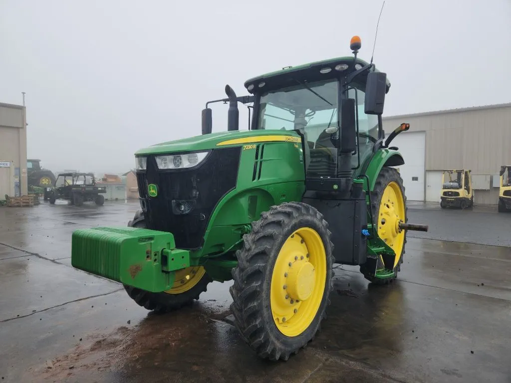 2018 John Deere 7230R
