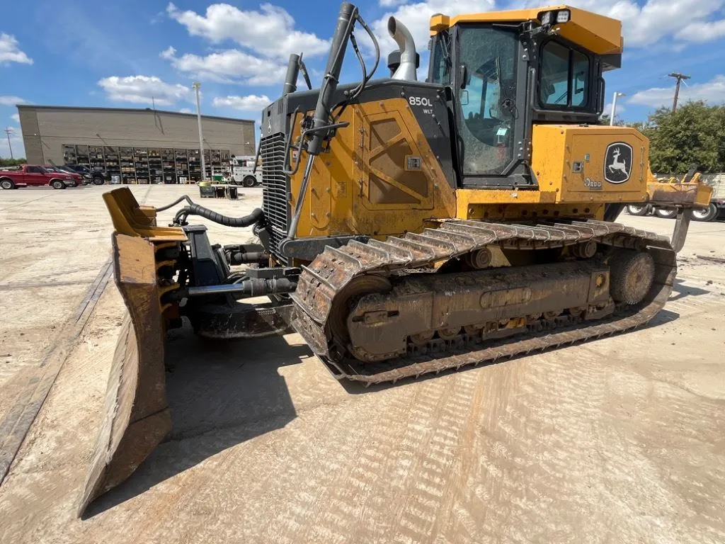 2023 John Deere 850L