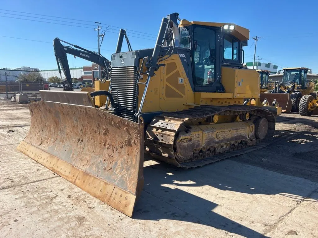 2024 John Deere 850L