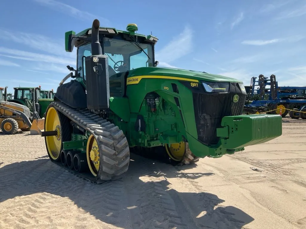 2022 John Deere 8RT 370