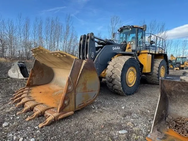2015 John Deere 944K