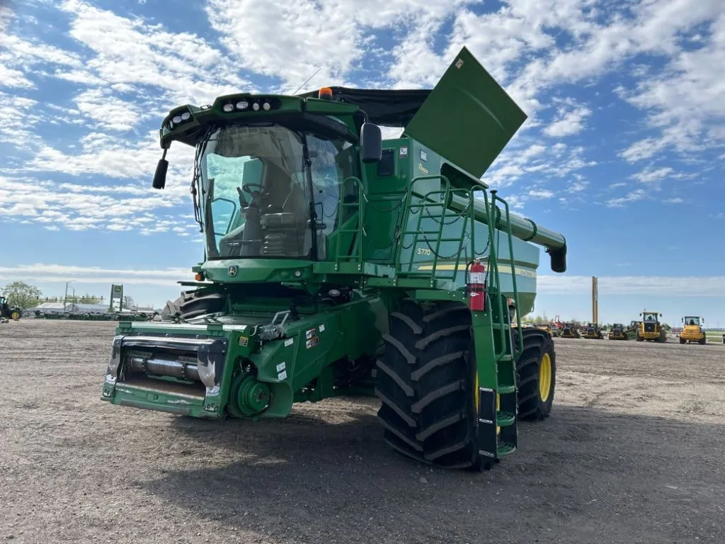 2018 John Deere S770