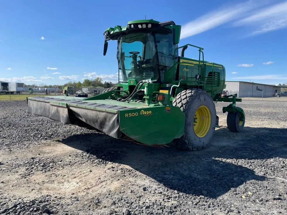 2023 John Deere W260R