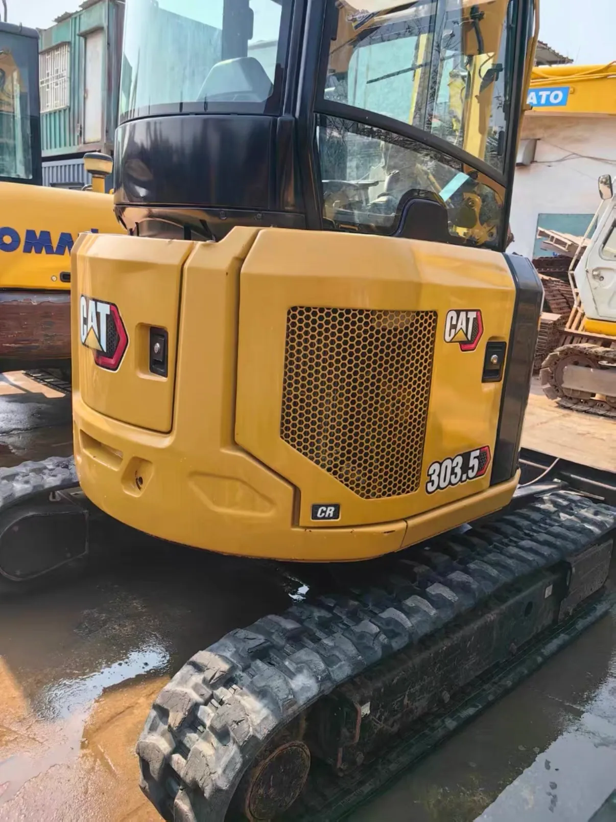 Caterpillar 303