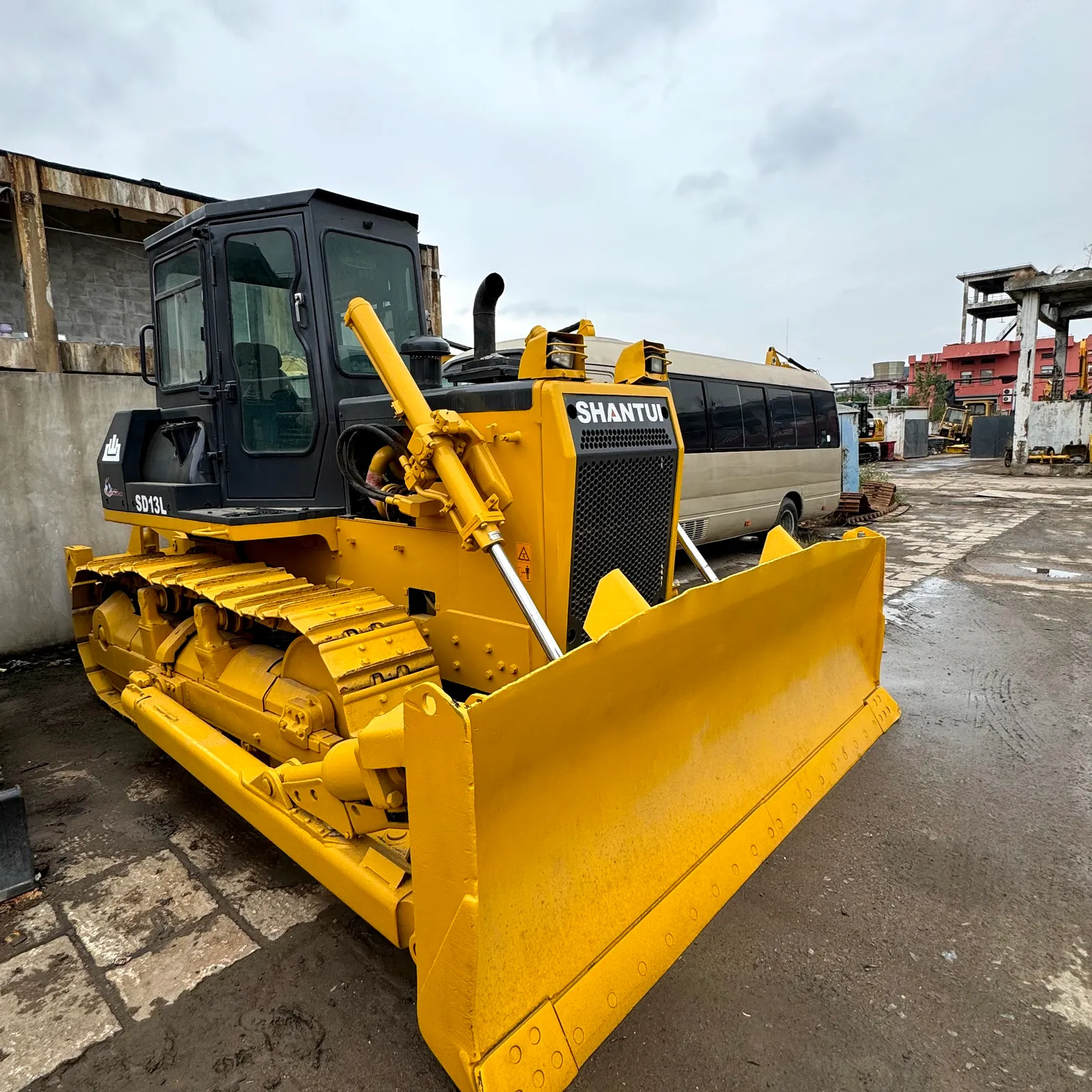 Shantui SD13