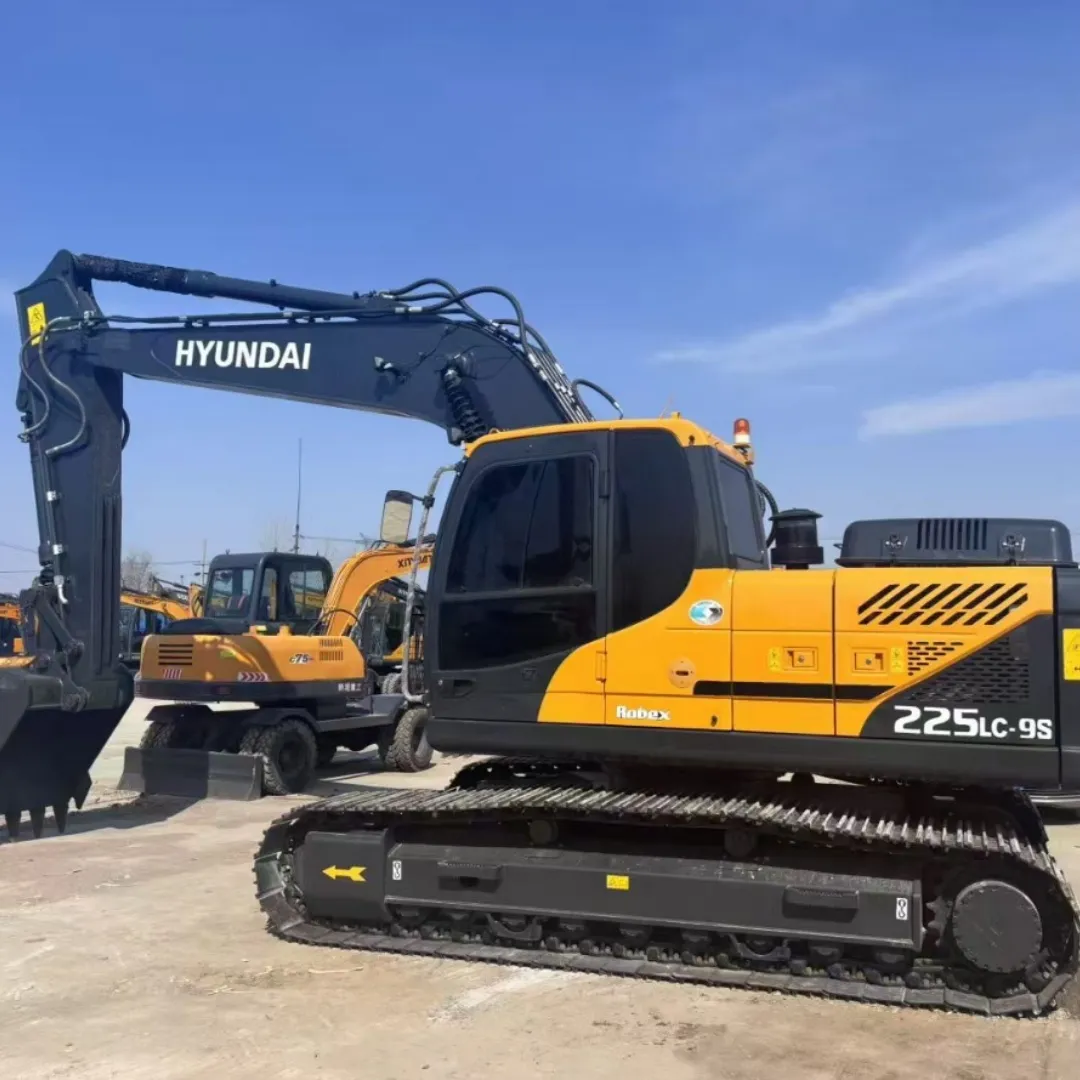 Hyundai 225