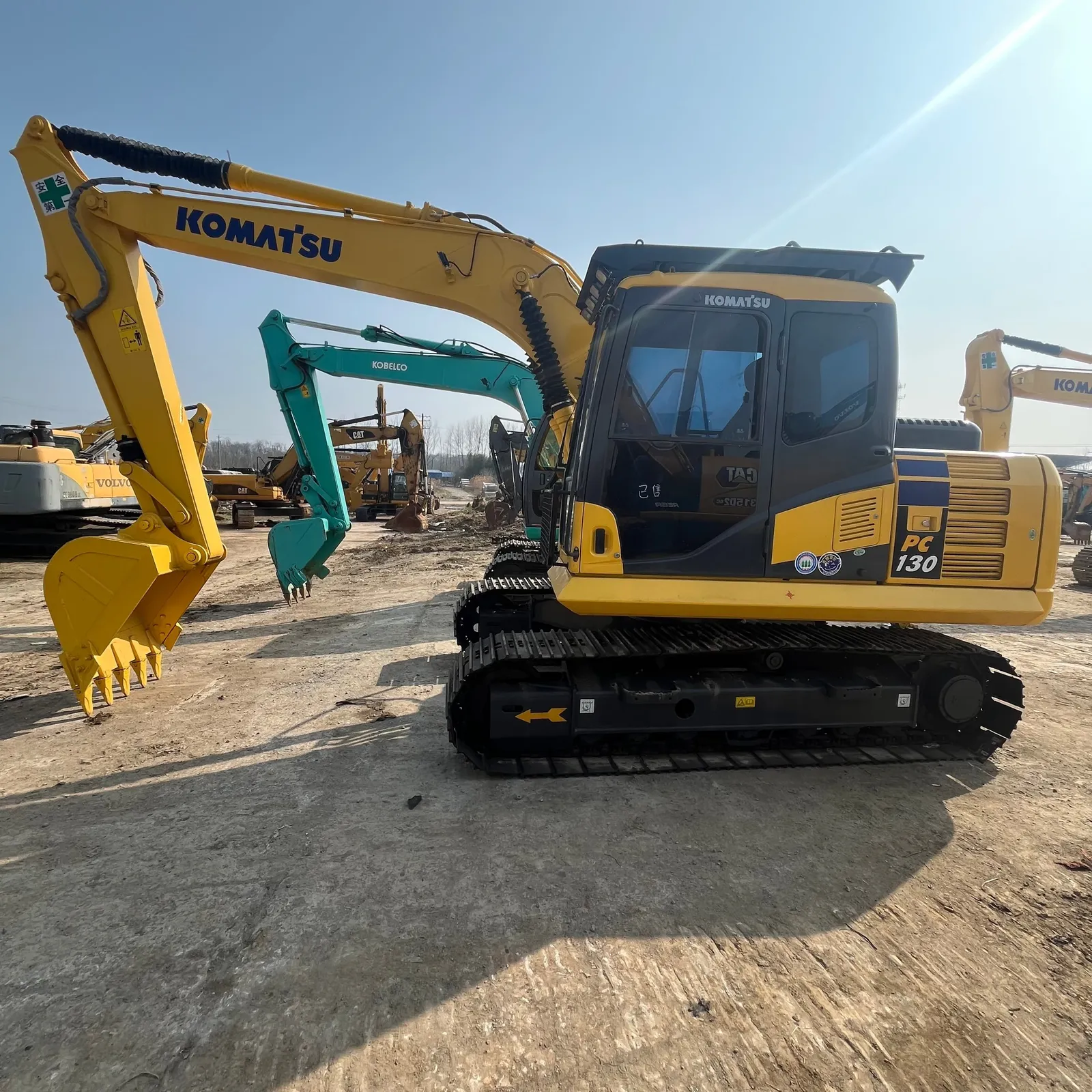 Komatsu PC130