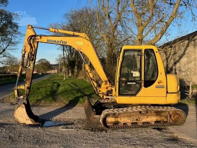 2005 Komatsu PC75