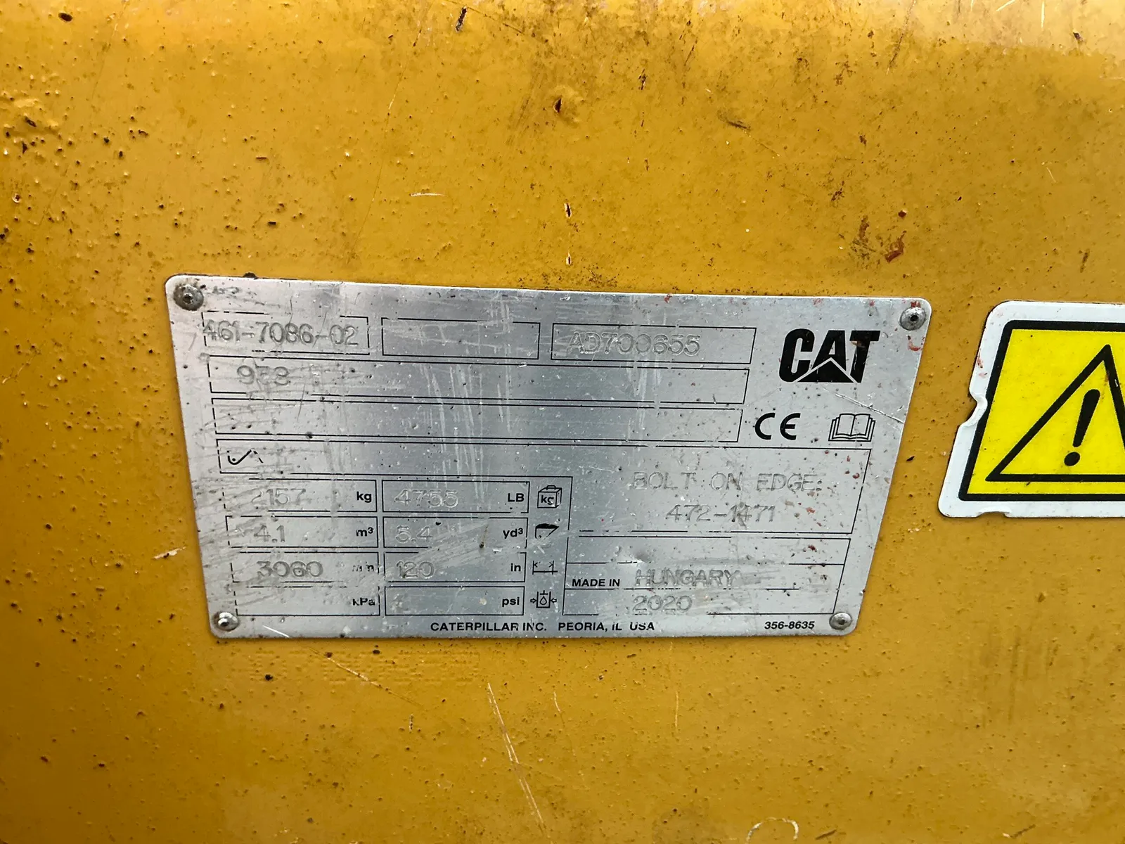 Caterpillar CAT 10Ft Heavy Duty Tip Toe Loading Shovel Bucket (ST25687)