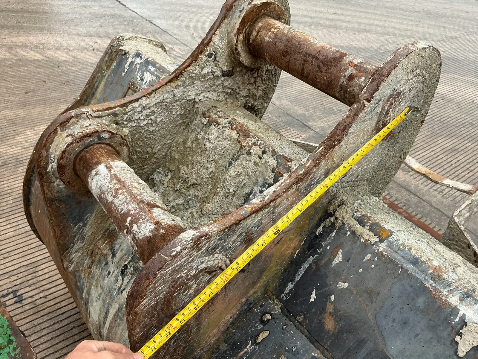 4 Ft Concrete Pouring Bucket