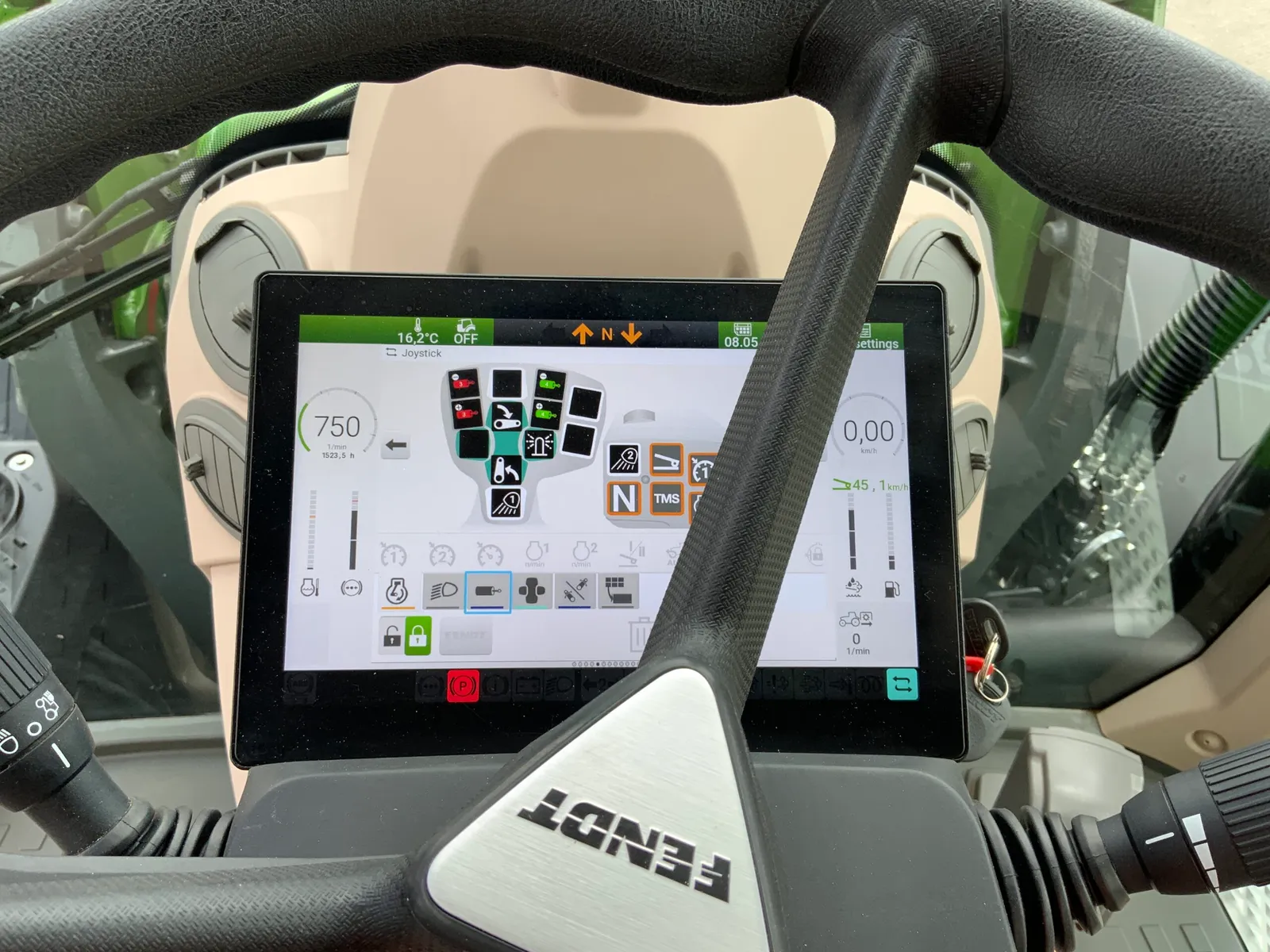 Fendt 312 power Tractor (ST26366)